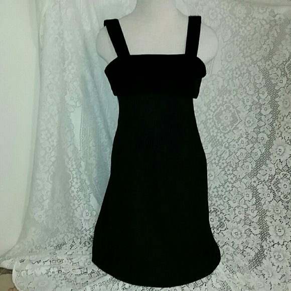 Donna Ricco Fit & Flair Cocktail Dress - Size 8P - Picture 2 of 8